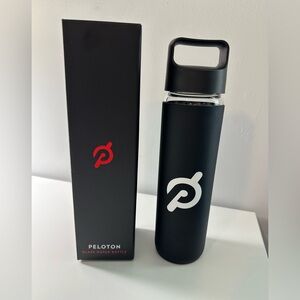 Peloton Black and White Glass Bottle